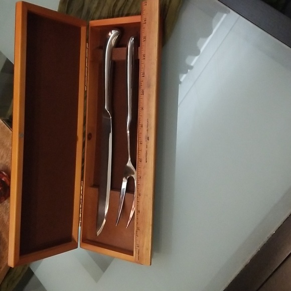 Chefmate carving knife and fork set. - Picture 5 of 6